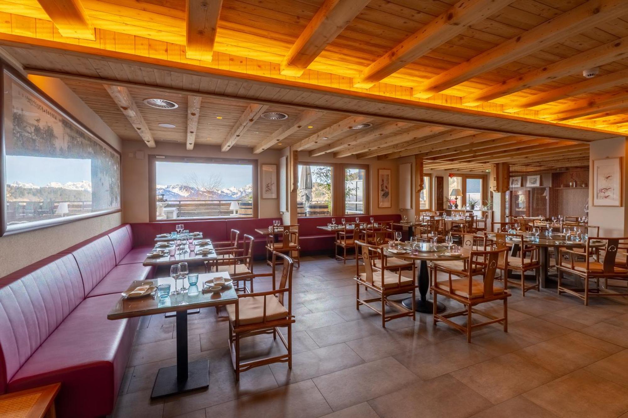 Viu Hotel Villars 外观 照片