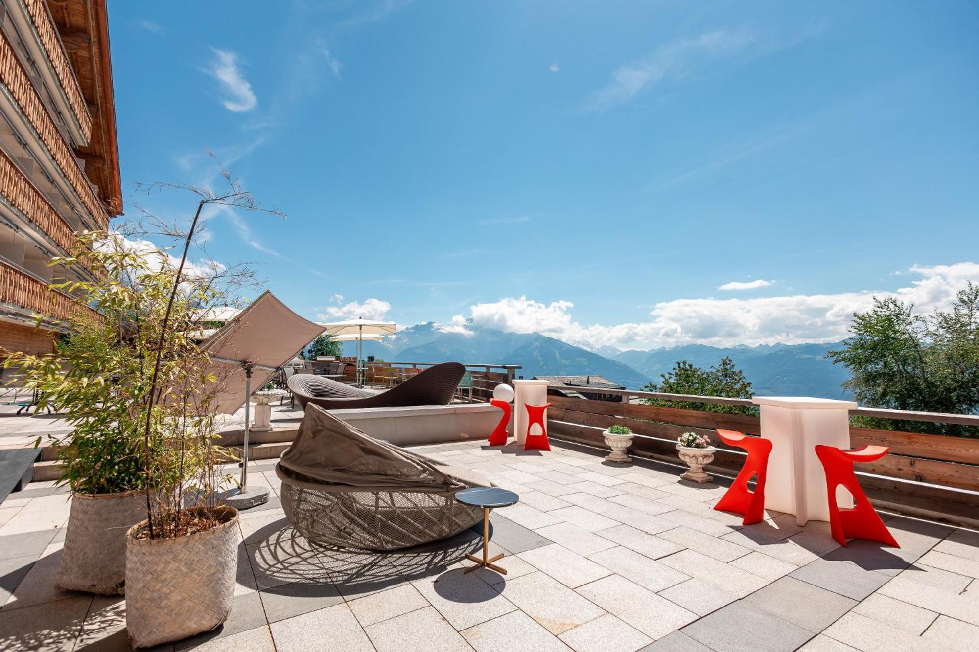 Viu Hotel Villars 外观 照片